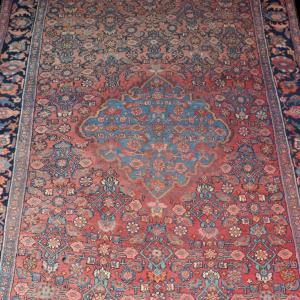 Tapis Persan Bidjar ancien, 135 cm x 218 cm, Laine nouée main en Iran vers 1920/1930