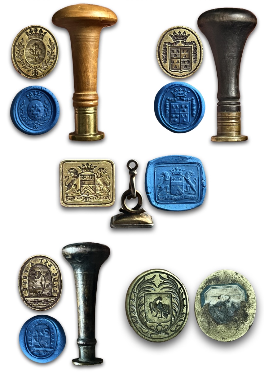 Lot de 5 sceaux cachets du XVIII-XIXe siècle armoriés. 