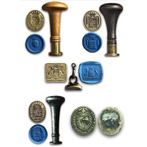 Lot de 5 sceaux cachets du XVIII-XIXe siècle armoriés.