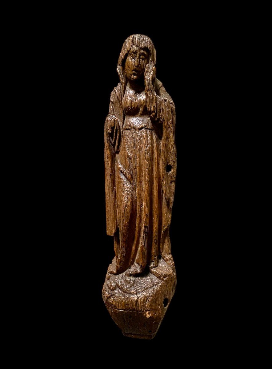 Une Statue En Chêne De La Vierge En Deuil, Fin Du XVe Siècle