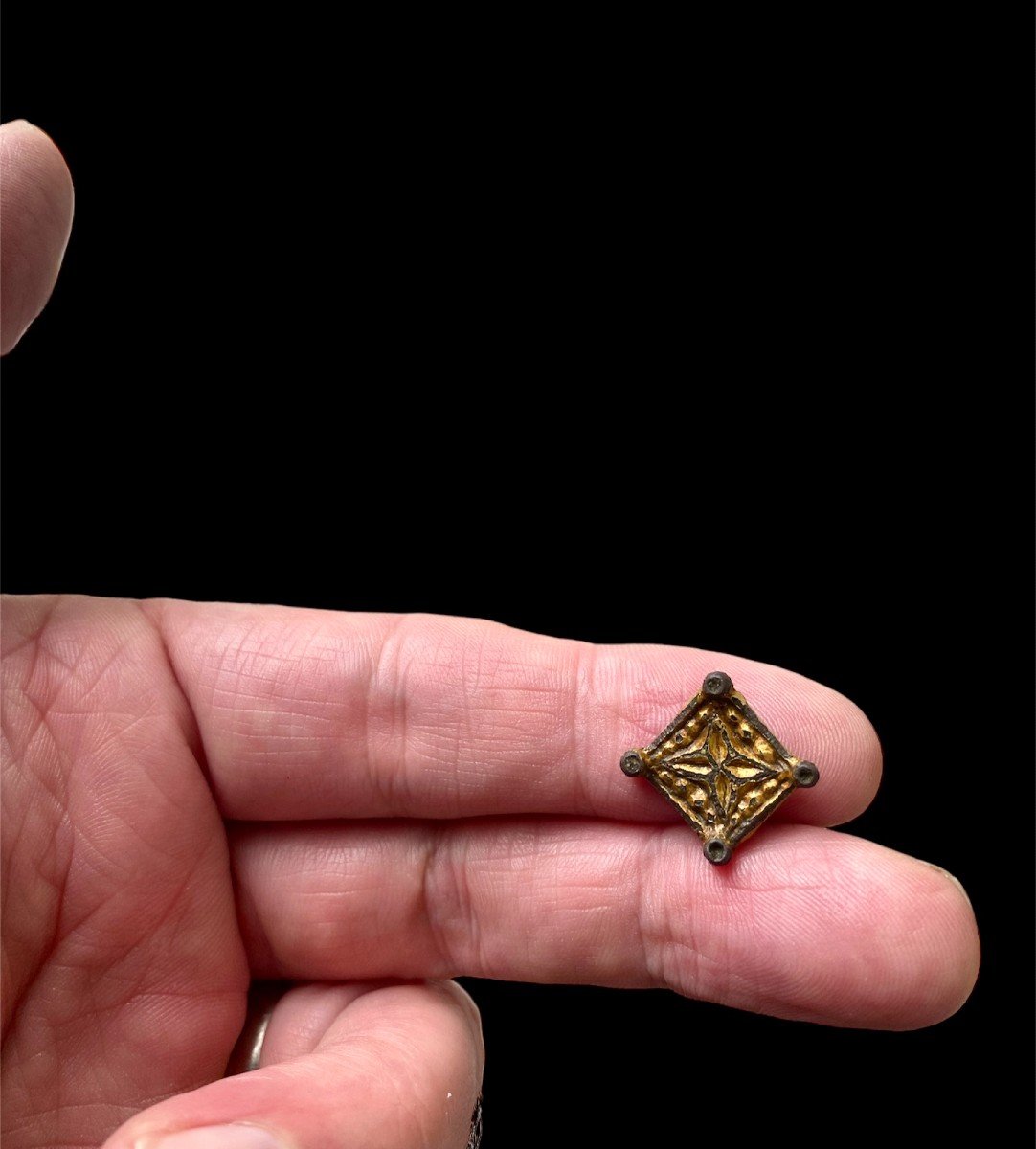 A Diamond Shaped Chipcarved And Gilded Carolingian Fibula-9th Century Ad-photo-3