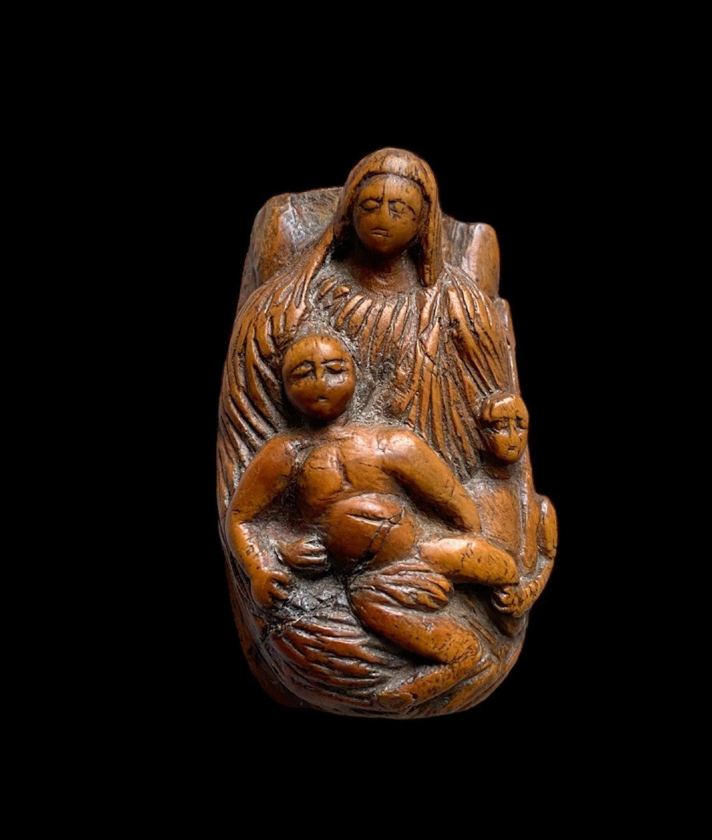 A Pietà Coquilla Sculpture, Circa 1880-photo-2