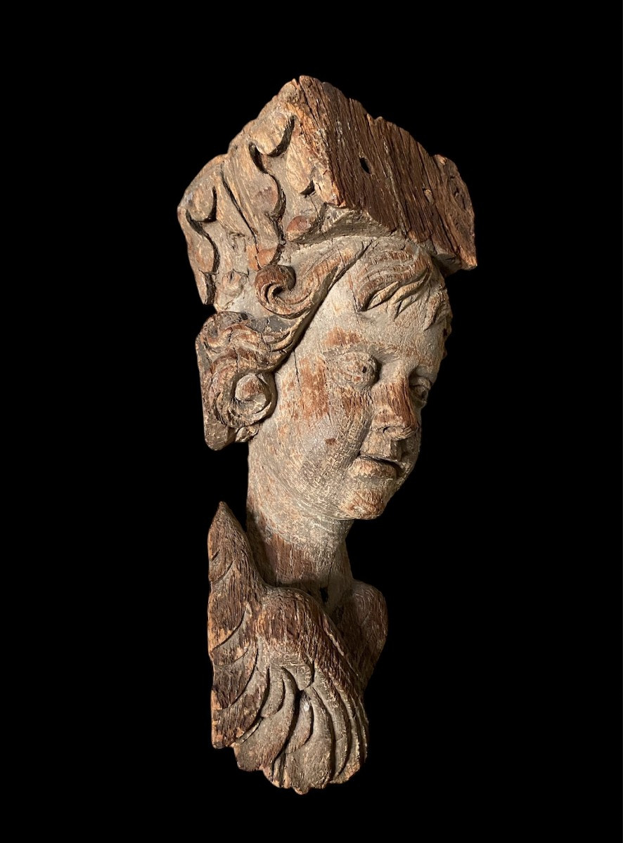 An Antique Wooden Angel Corbel, 16th Century-photo-2