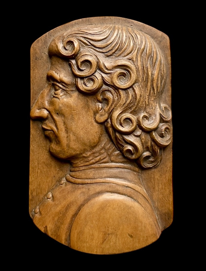 A Walnut Carved Miniature Profile Panel, Circa 1600-photo-2