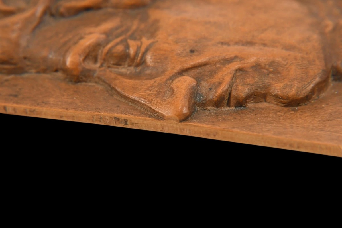 A Walnut Carved Miniature Profile Panel, Circa 1600-photo-3