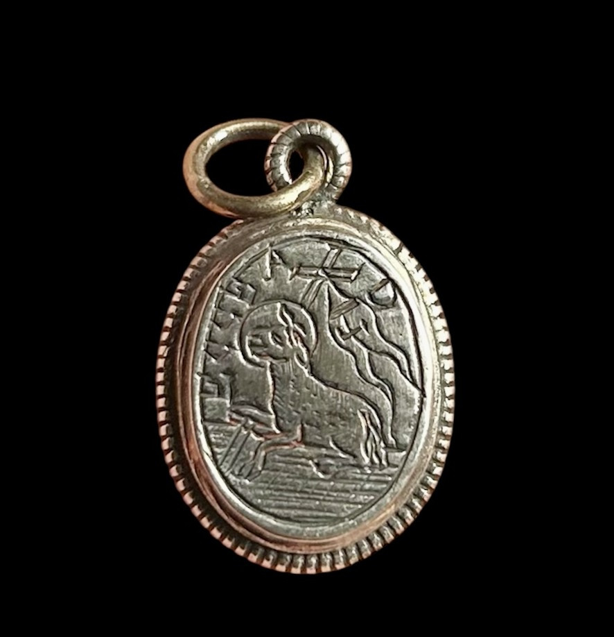 Silver Reliquary Pendant With The Lamb Of God "agnus Dei", 17th Century