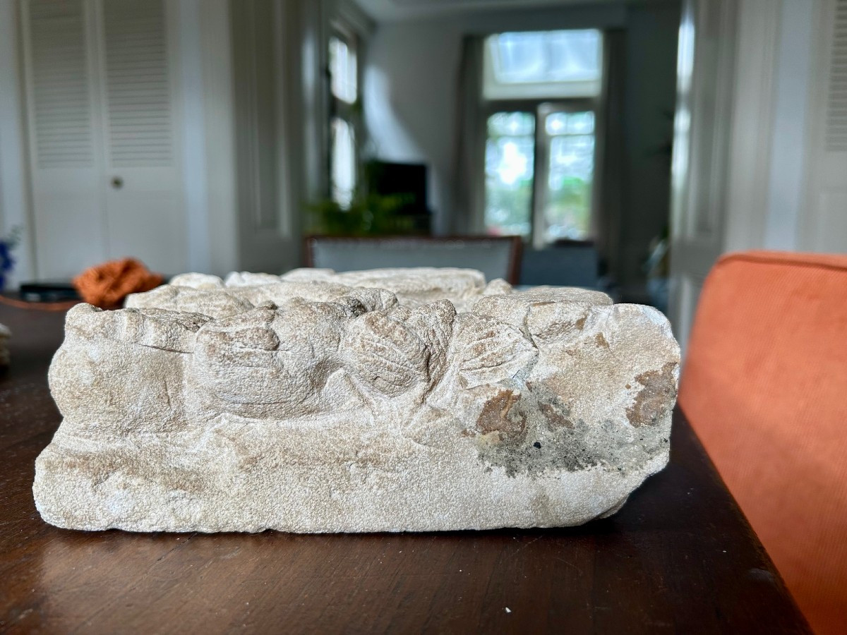 A French Fragment Of A Limestone Frieze With A Battle Scene, 12th-14th Century A.d.-photo-4