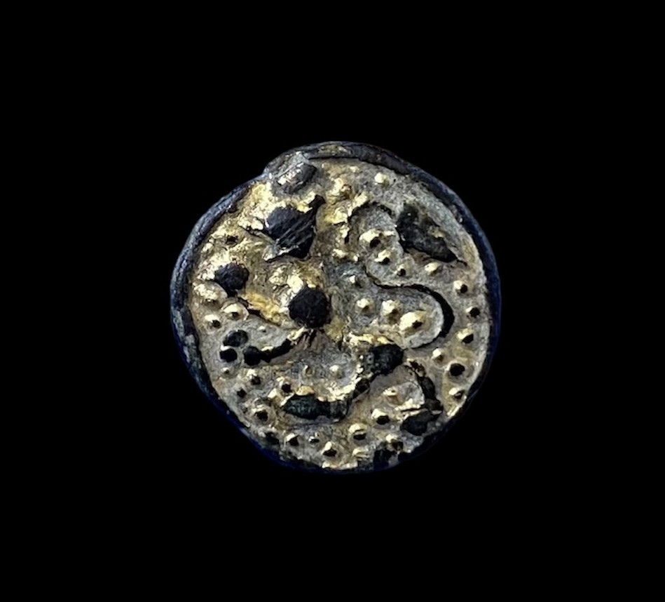  Two Romanesque Bronze Armor Appliques Circa 12th Century-photo-2