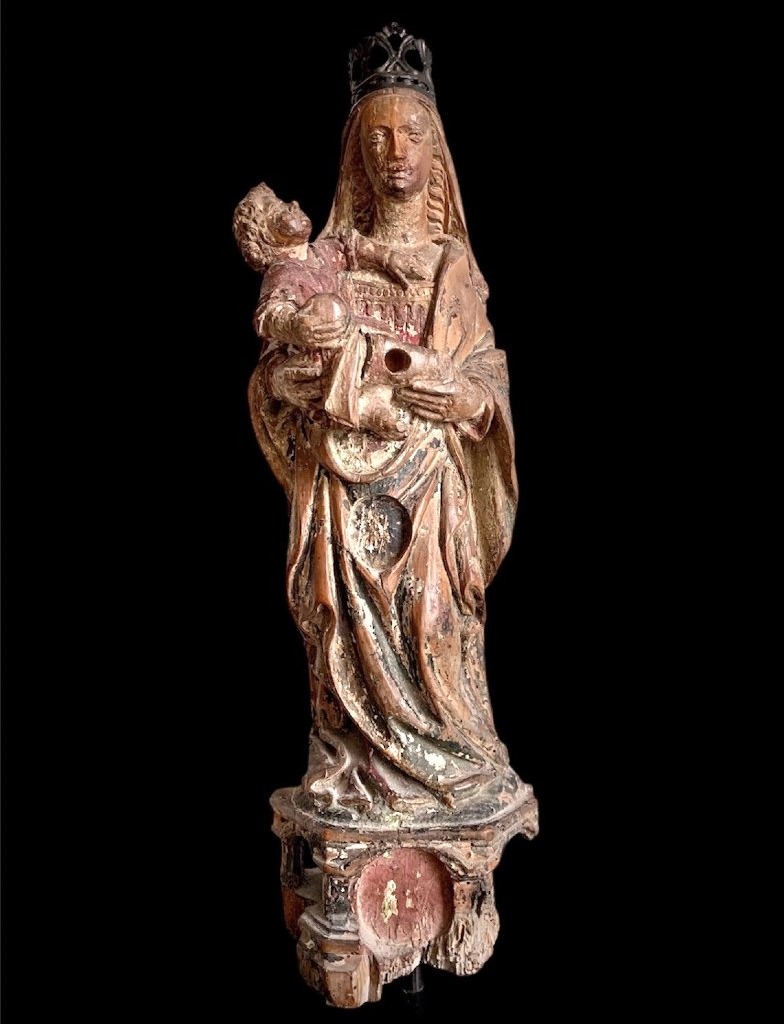 Vierge à l'Enfant, en Noyer, Datant d'environ 1420-1450