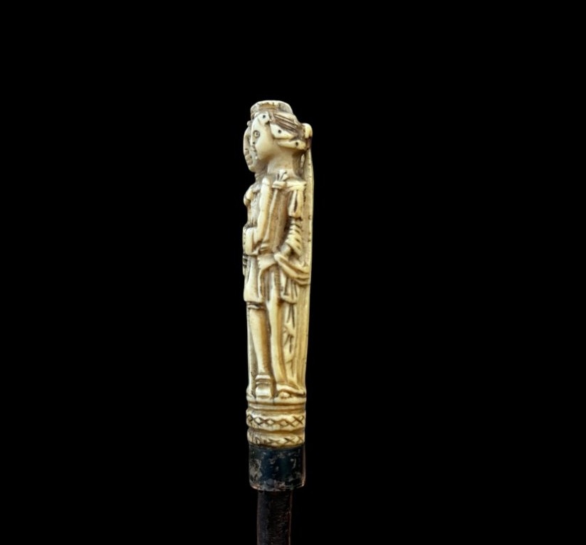 Carved Knife Handle Depicting The Virtue Of “love,” 17th Century-photo-4