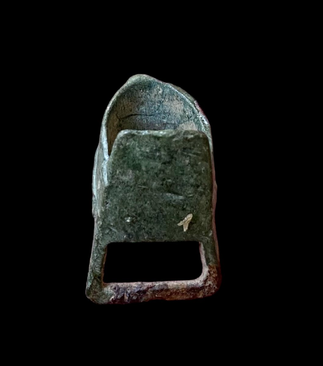 Une Boucle Zoomorphe En Bronze Romanesque XIe-XIIe Siècle-photo-3