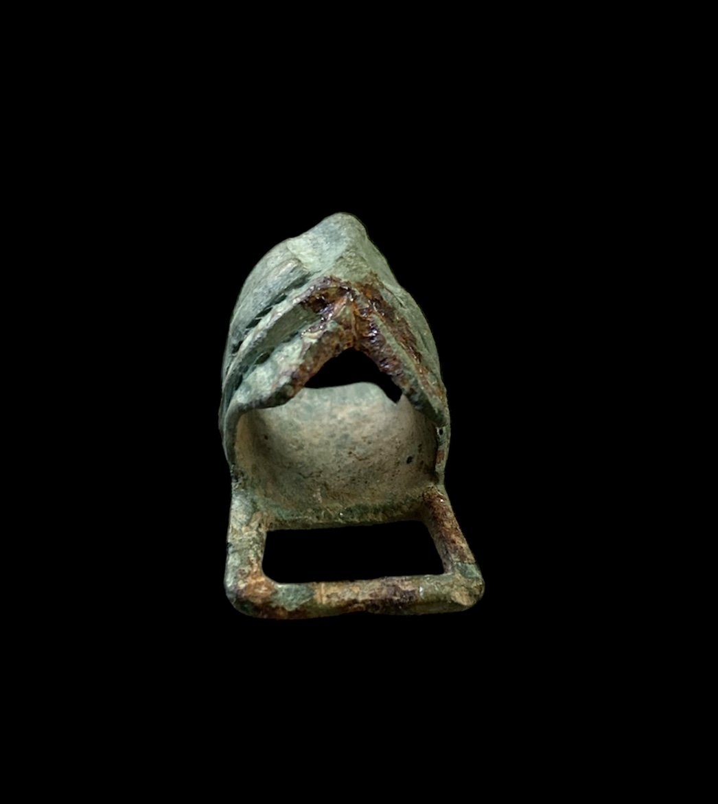 Une Boucle Zoomorphe En Bronze Romanesque XIe-XIIe Siècle-photo-4