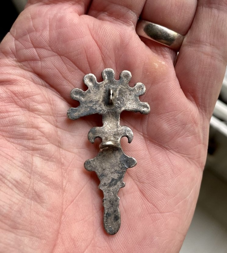 Fibule Franque ou Anglo-Saxonne à Motif de Visage Dissimulé, VIe Siècle-photo-3