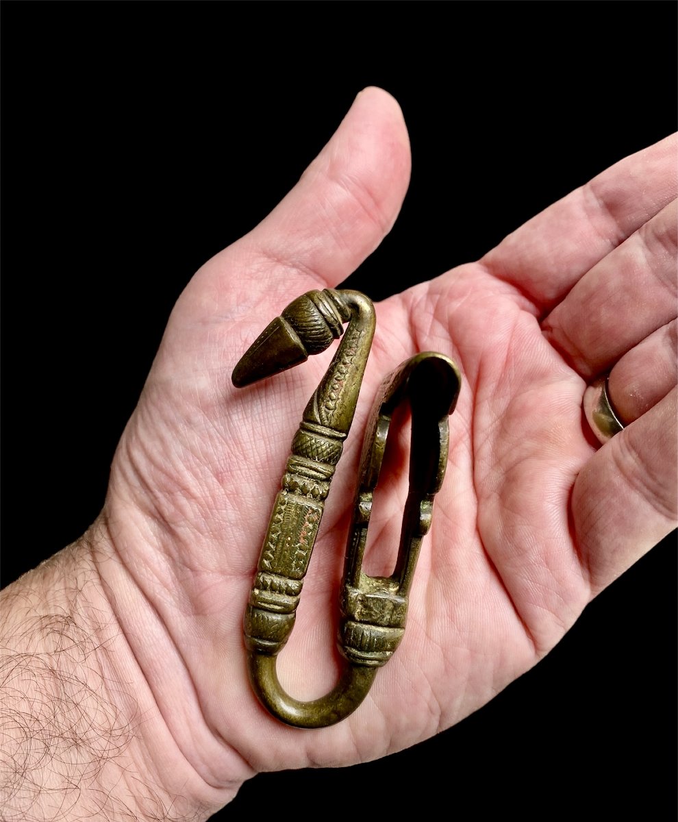 Crochet De Ceinture d'épée En Bronze Avec Gland, 17e Siècle-photo-3