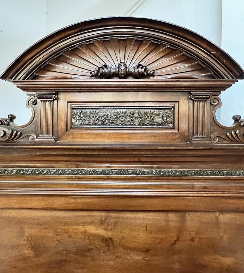 Importante Chambre á Coucher De Château De Style Noe-renaissance, Italien XIX Noyer Sculpté. -photo-5