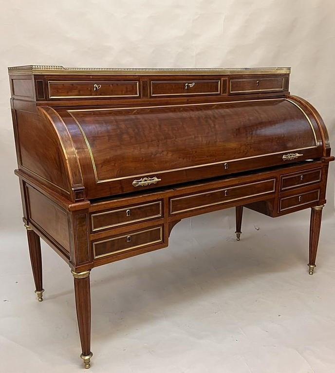 Louis XVI Cylinder Desk In Mahogany And Gilt Bronze, 19th Century-photo-8