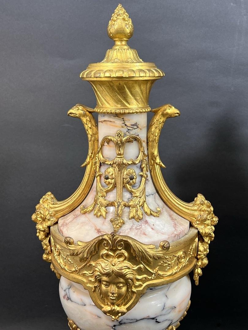 Pair Of Cassolettes Vases, Louis XVI Style, Breccia Marble And Gilded Bronze, France, 19th Century-photo-4