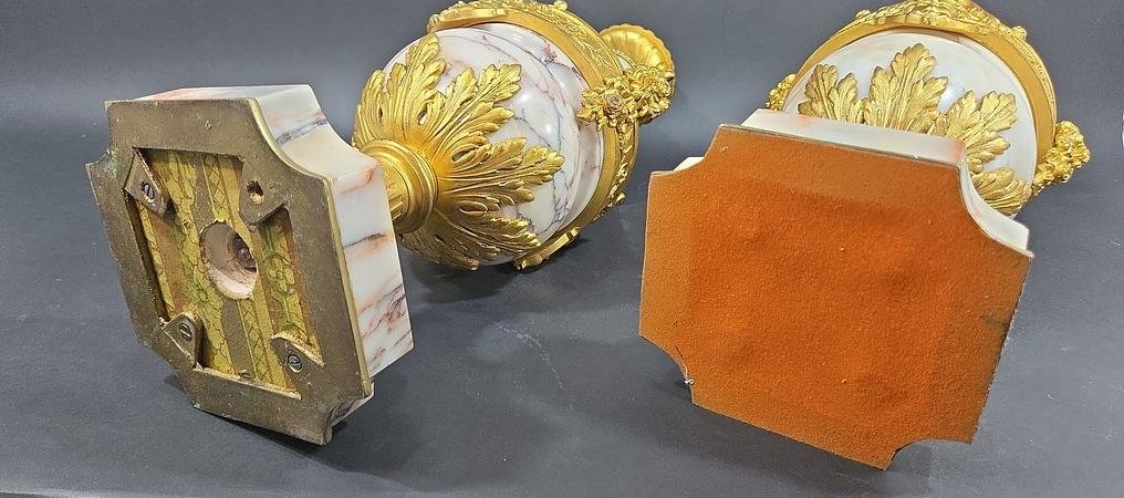Pair Of Cassolettes Vases, Louis XVI Style, Breccia Marble And Gilded Bronze, France, 19th Century-photo-4