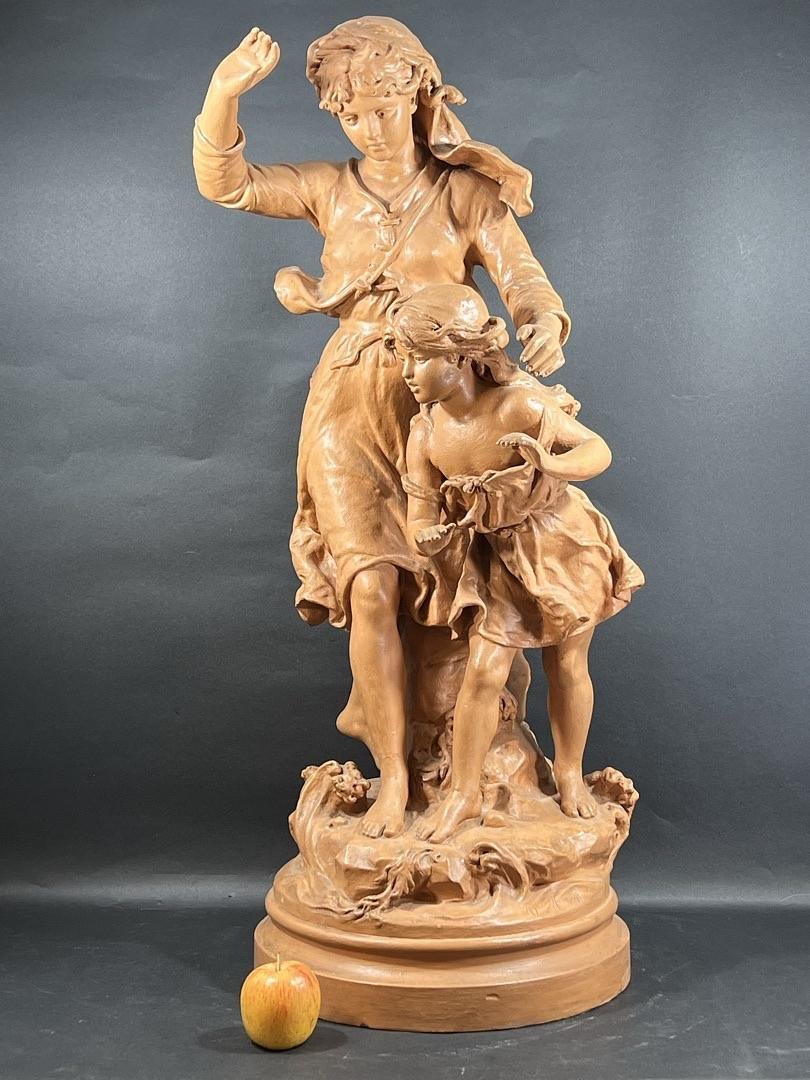 Hippolyte François Moreau (1832 - 1927) Large Terracotta Sculpture "the Shell Gatherers"-photo-1