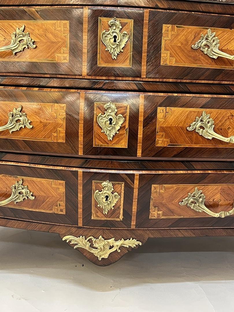 Commode Tombeau d'Époque Louis XV   en Placage de Palissandre et Bois de Rose – XVIIIe Siècle-photo-1