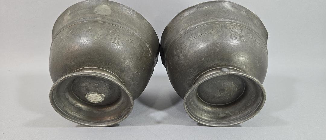 Pair Of Engraved Pewter Shaving Bowls, Horse Guards - Whitehall, Crown, George III (1760–1820)-photo-2
