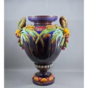 Grand Vase à Pied de Douche en Faïence de Sarreguemines – Majolica, fin du XIXᵉ siècle