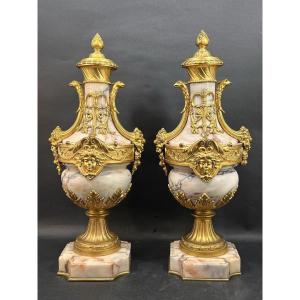 Pair Of Cassolettes Vases, Louis XVI Style, Breccia Marble And Gilded Bronze, France, 19th Century