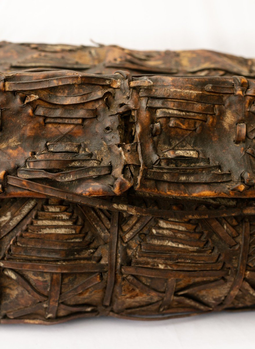 17th Century Filibuster Trunk-photo-2