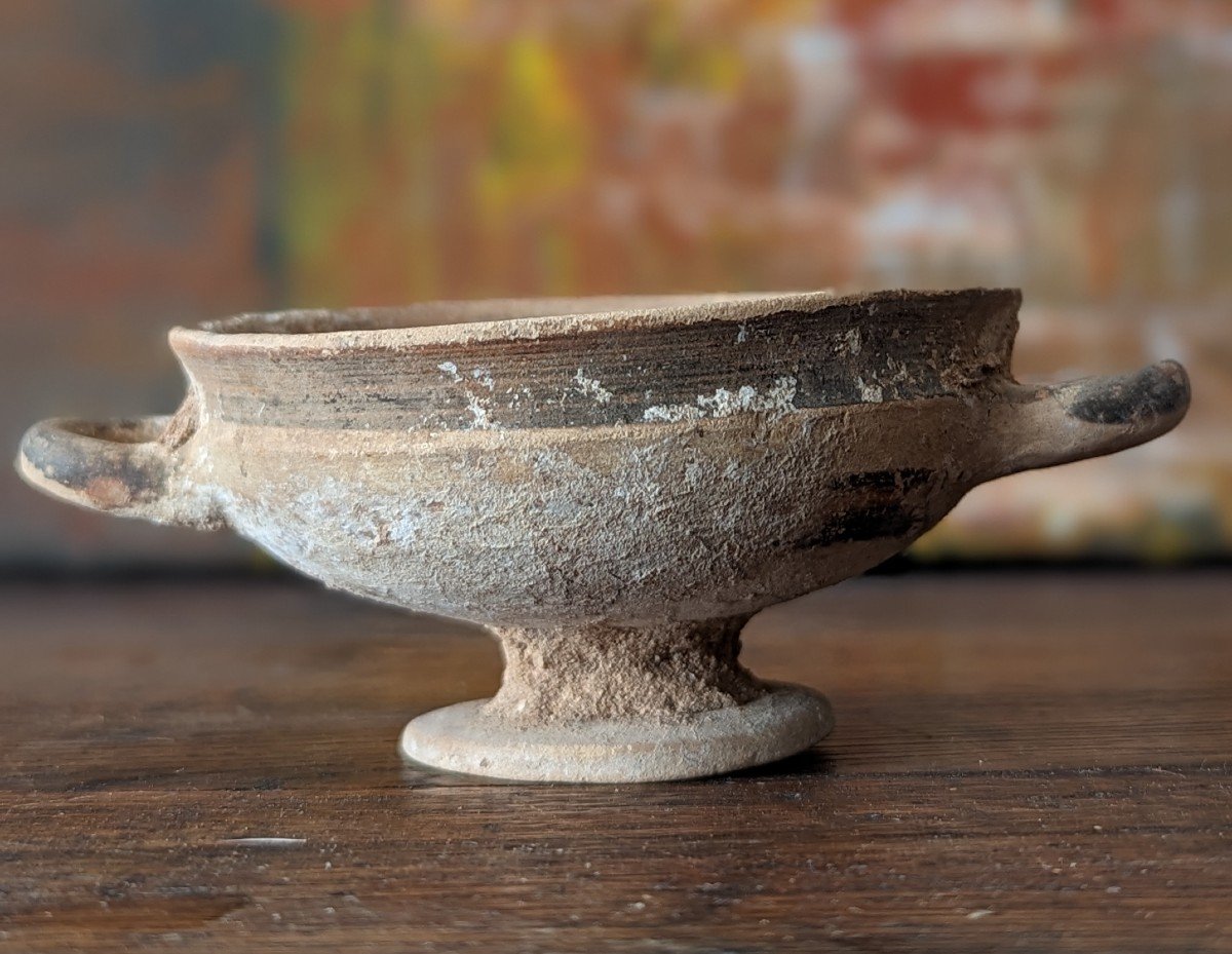 Kylix En Terre Cuite Grec VII-VIe siècle avant notre ère 