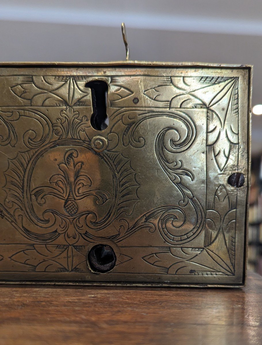 Serrure De Porte Ouvragée En Laiton XVIIe Siècle -photo-2