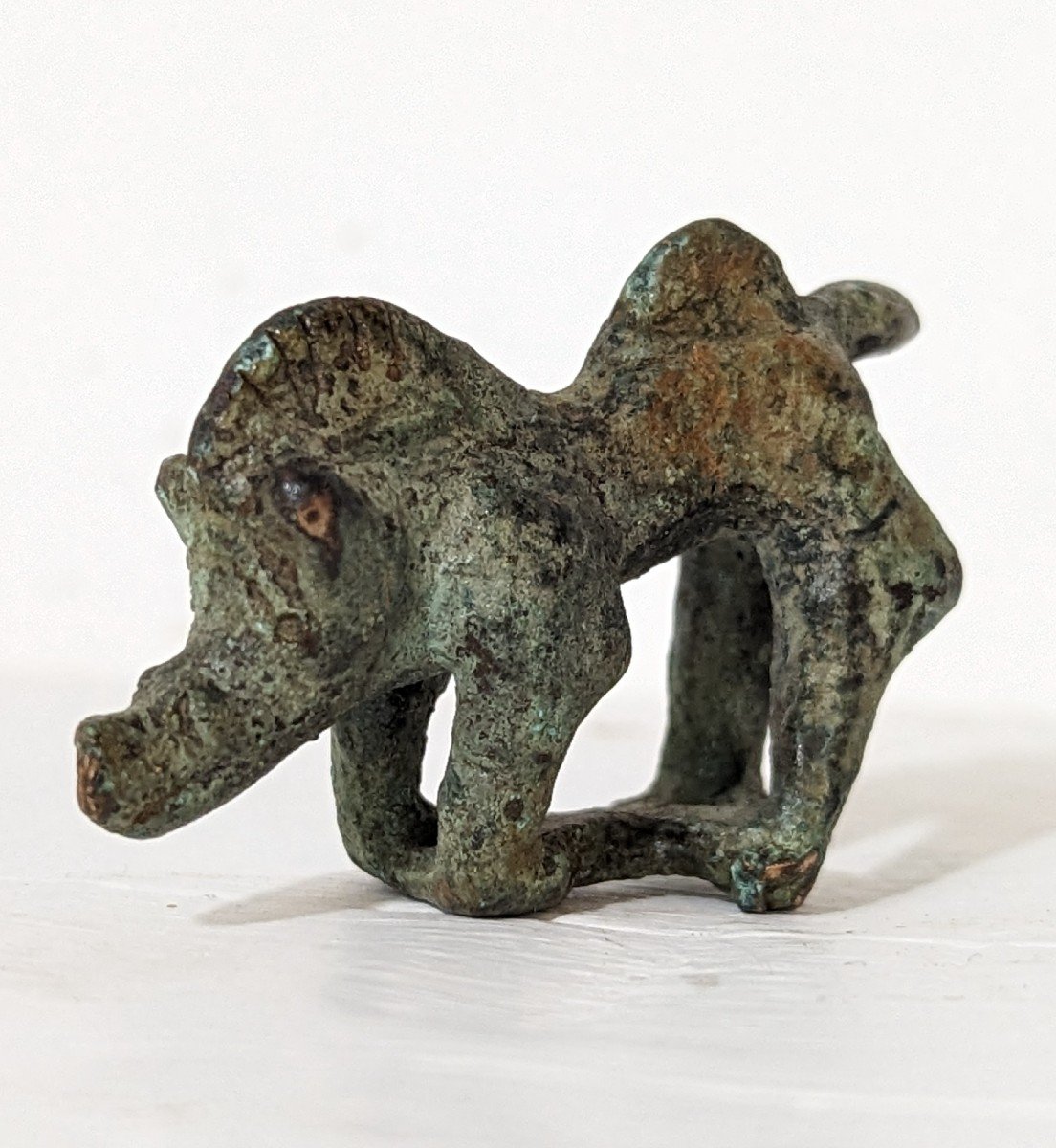 Rarissime Sanglier En Bronze Gaulois Miniature d'Enseigne 