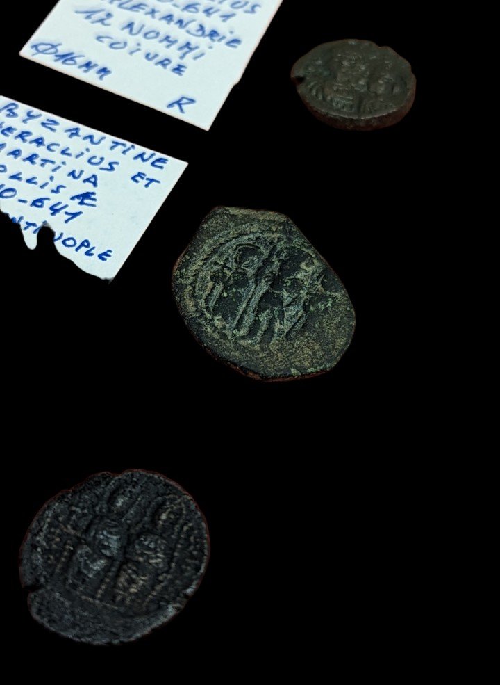 Collection De 12 Monnaies Byzantines - Bronze - Moyen âge -ex Col. Sable - Numismatique-photo-5