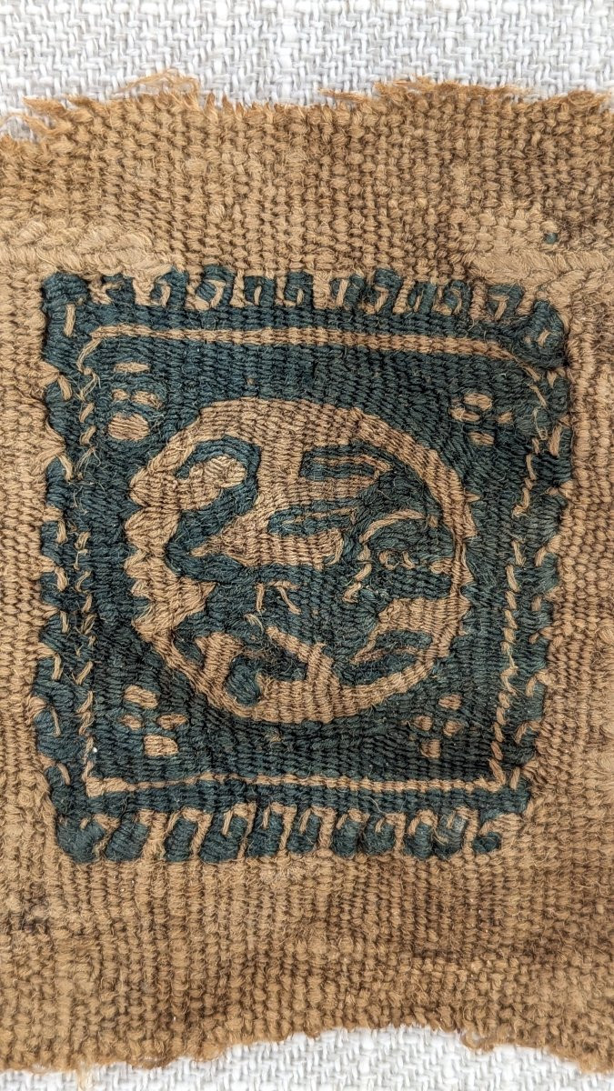 Fragment De Tissu Copte – Tabula – Motifs Géométriques Et Quadrupède – Ve Siècle -photo-2