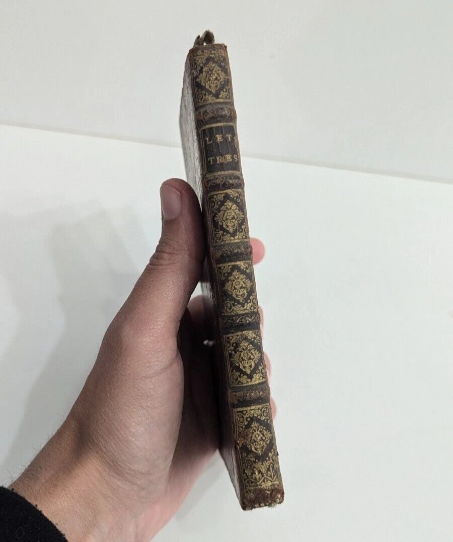 Lettres à Une Dame De Province - Par Bouhours à Paris - 1688-photo-1