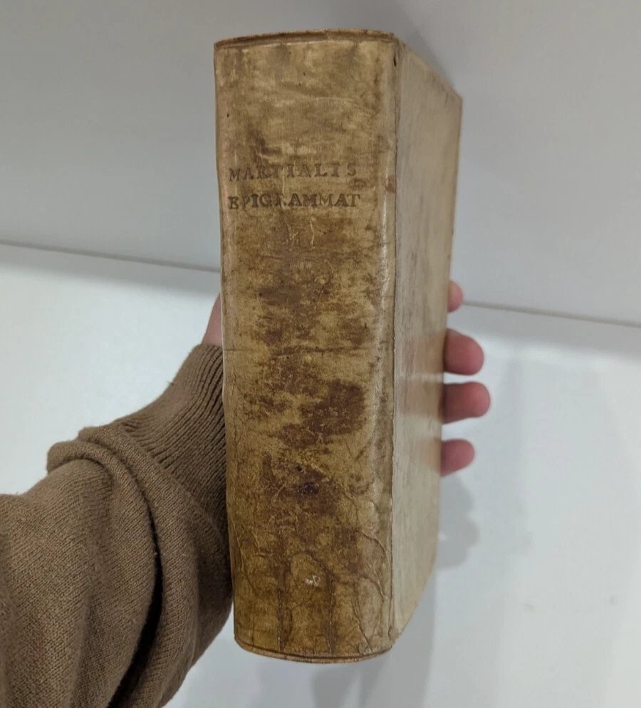 Epigrams - Valerii Martialis - Leyden - Engraving - 1656 - Old Book-photo-1