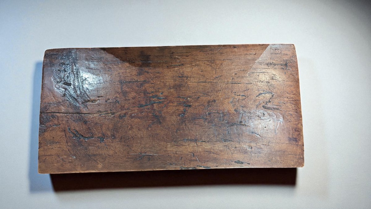 Exceptional Monoxyl Coffee Table – Probably Japanese Zataku, Edo Period – Brutalism -photo-4