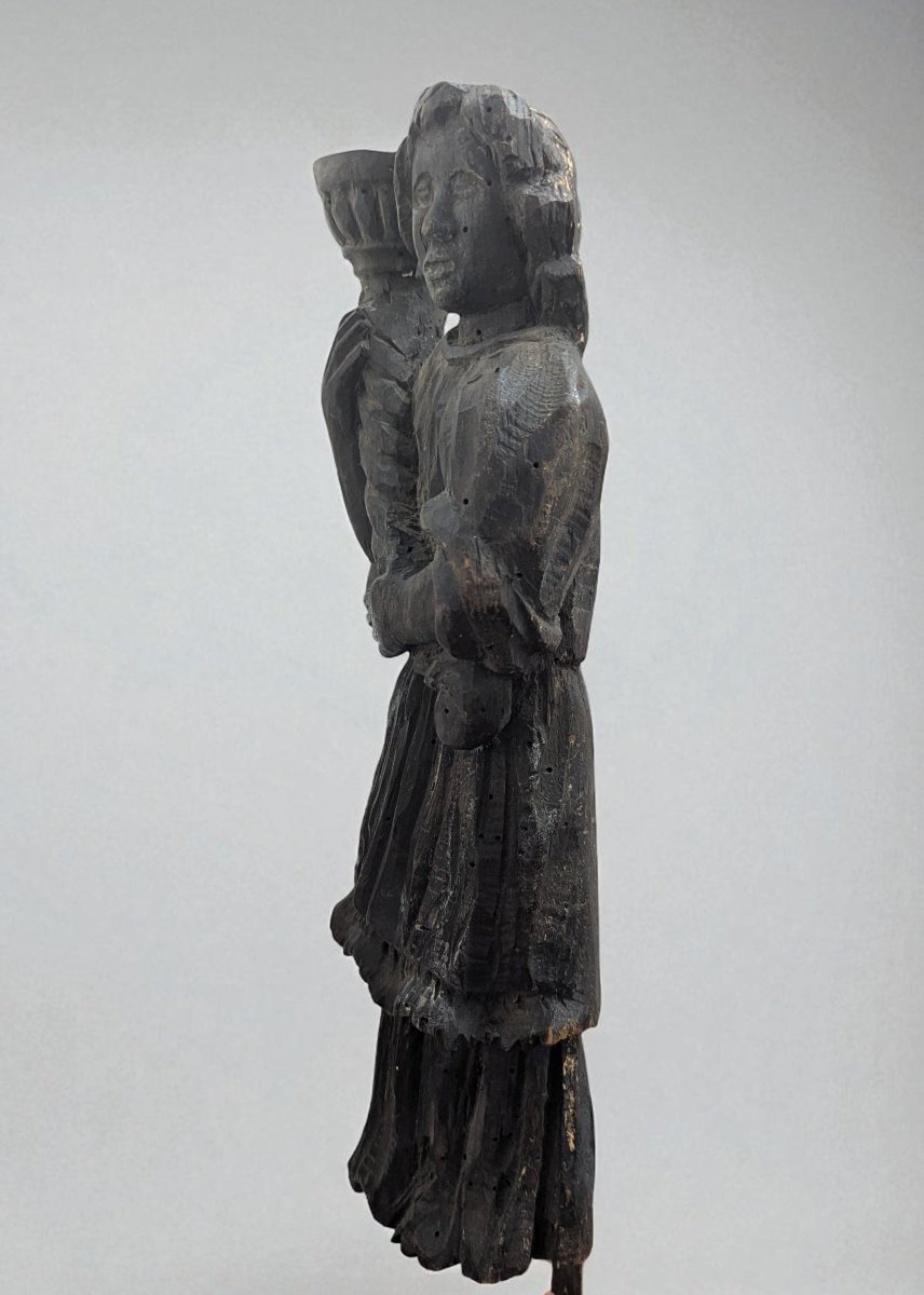 Carved Oak Bearer Figure – Torchère – 16th Century-photo-1