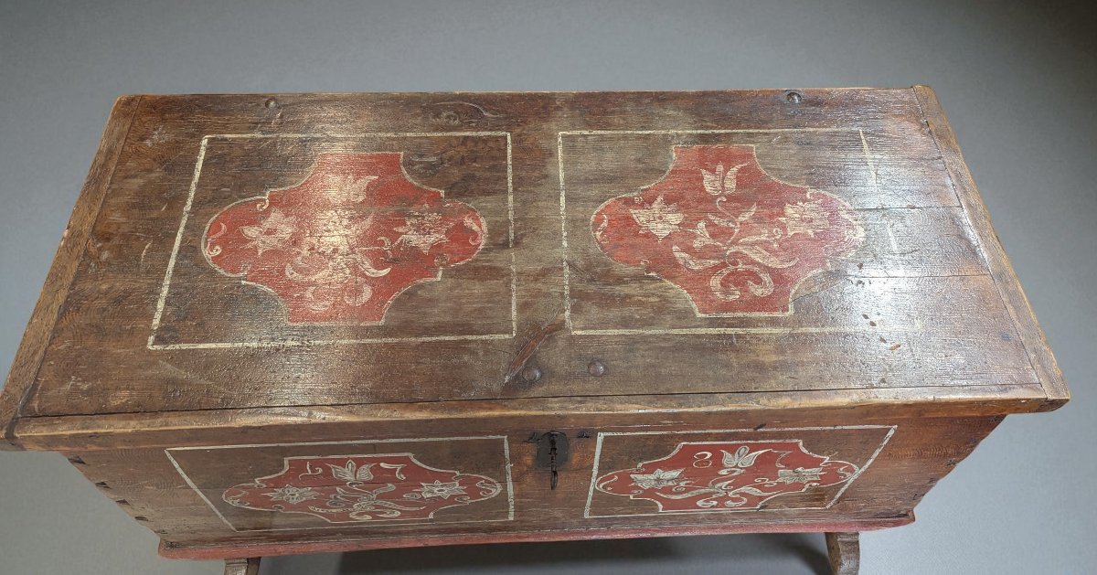 Grand coffre polychrome daté 1787 – Travail des Alpes-photo-5
