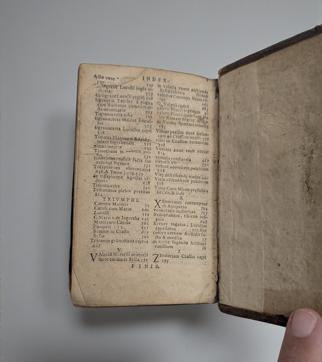 Plutarch – Parallel Lives – Lyon 1566 – Antoine Gryphius – Humanist Edition-photo-2
