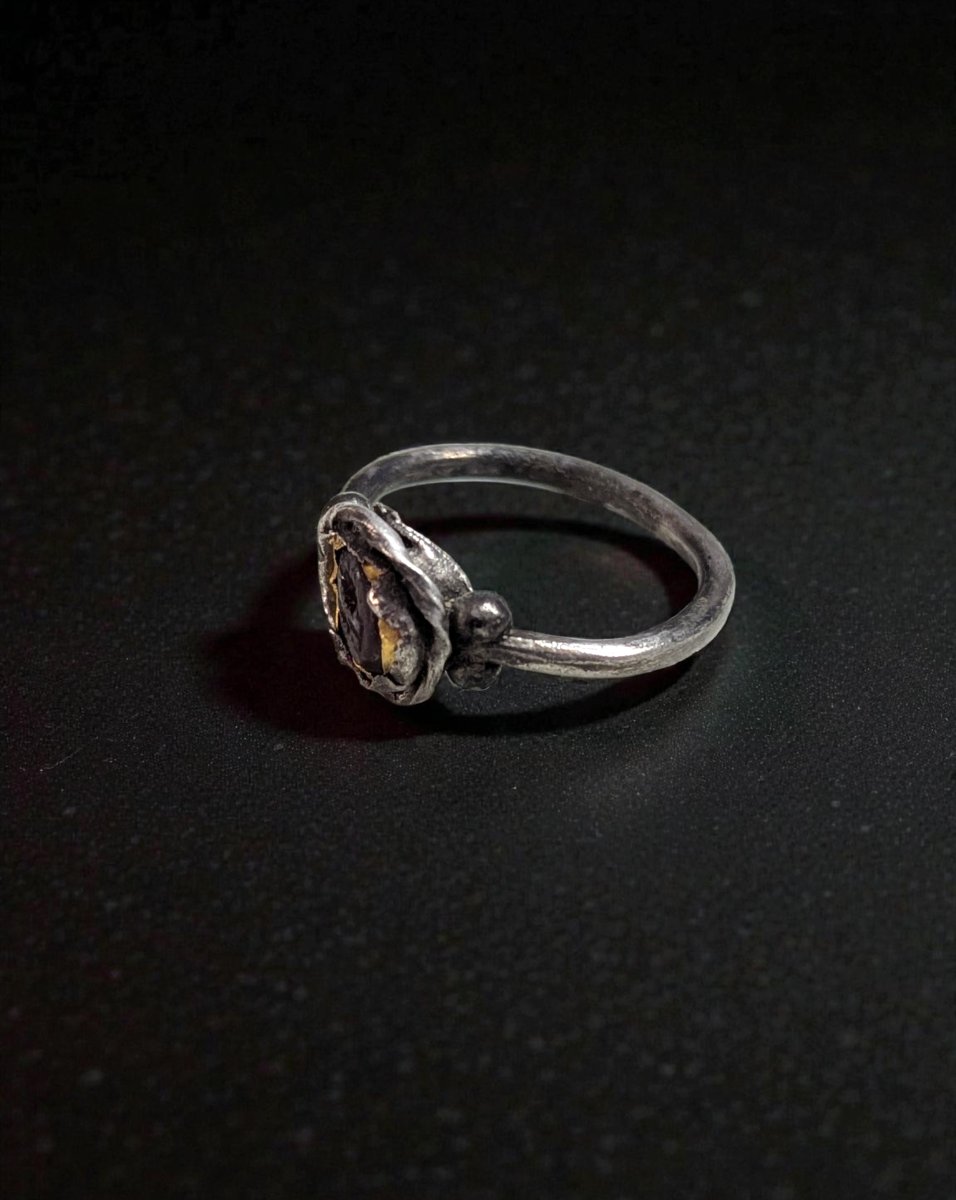Bague en argent et or avec intaille en cornaline - Époque romaine – IIIe siècle de notre ère-photo-4