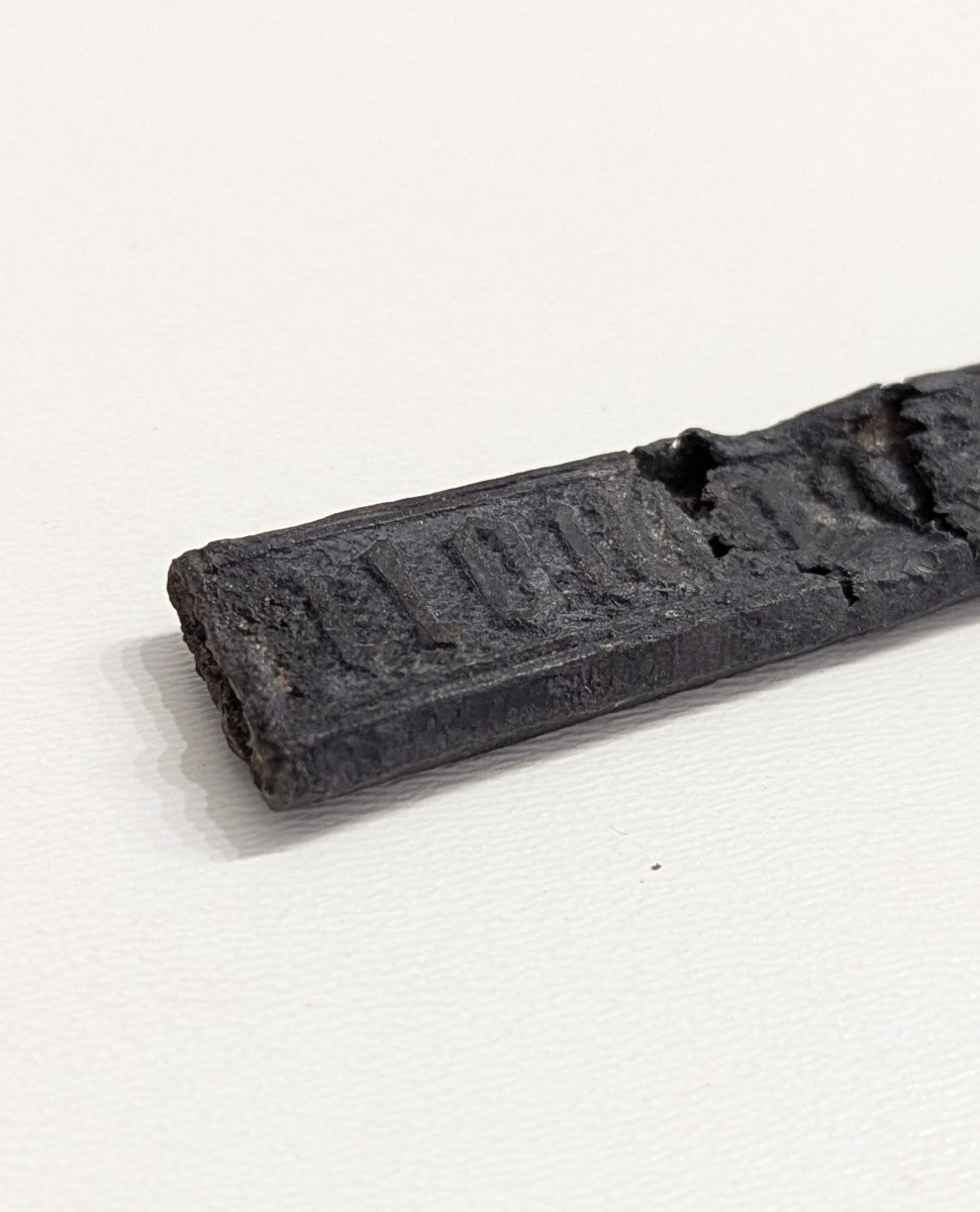 Large Belt Buckle - Phyllacter And Fleur-de-lis - 15th Century -photo-1