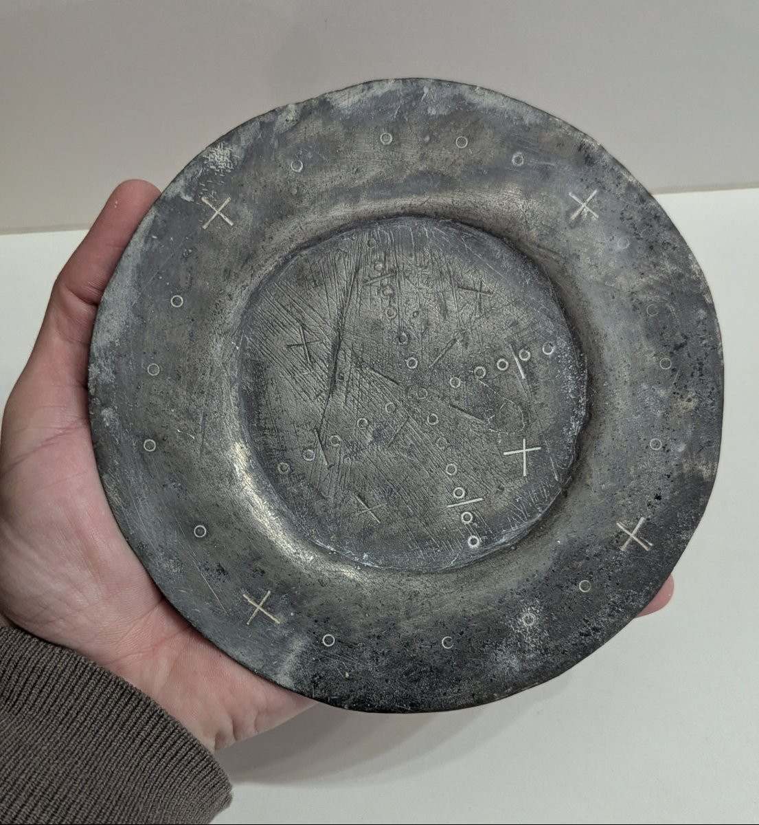 Pewter Paten Dated 1673 - 17th Century - Documented Early Provenance-photo-5