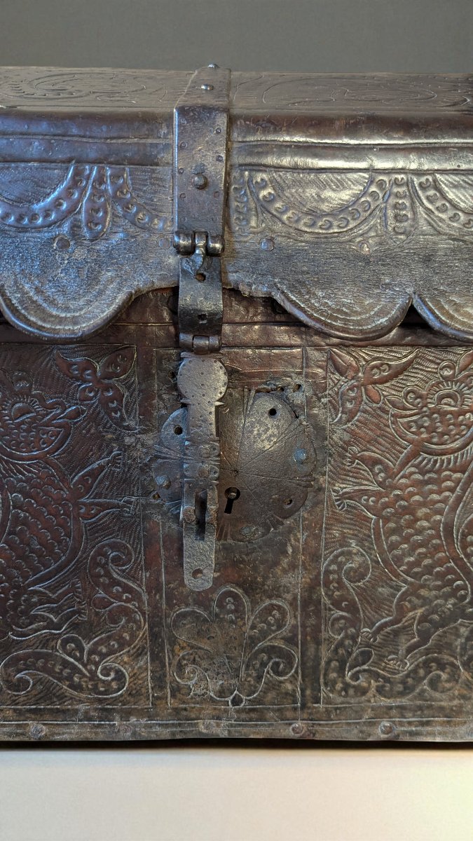 Rare malle espagnole du vice-royaume du Pérou – XVIIe siècle-photo-7