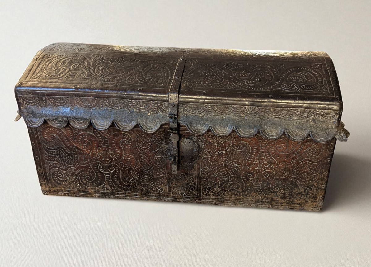 Rare malle espagnole du vice-royaume du Pérou – XVIIe siècle