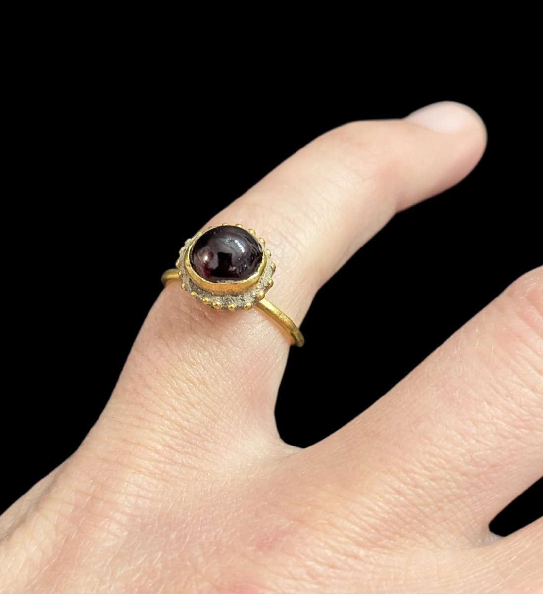 Antique Gold And Garnet Ring – Late Roman Period – Paleo-byzantine – 3rd-5th Century Ad-photo-4