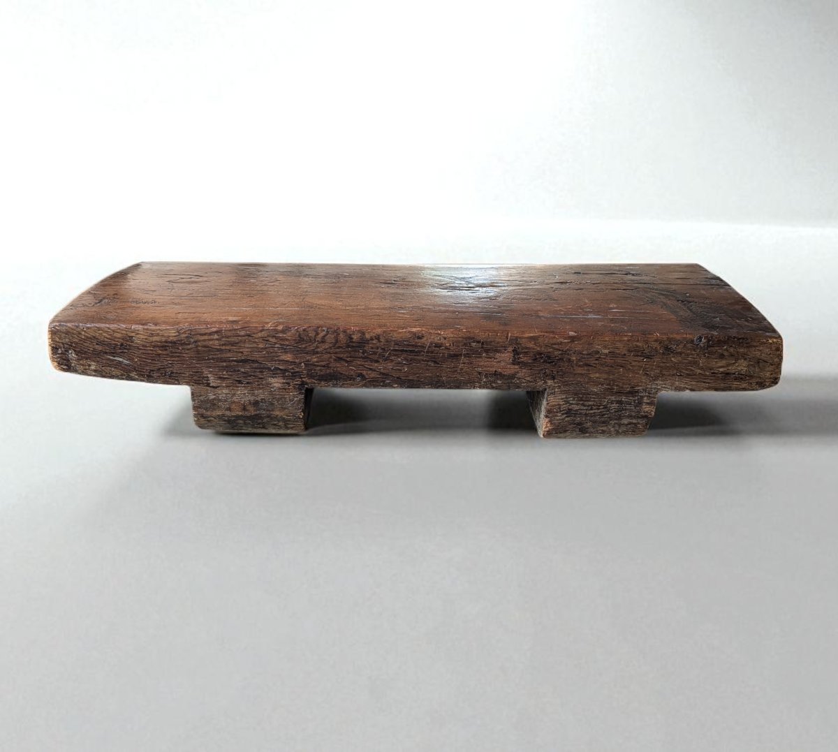 Table basse monoxyle – Brutalisme, inspiration japonaise-photo-2