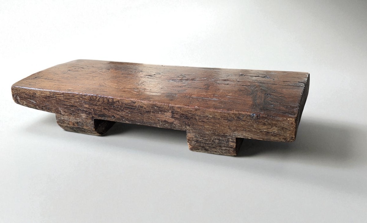 Table basse monoxyle – Brutalisme, inspiration japonaise