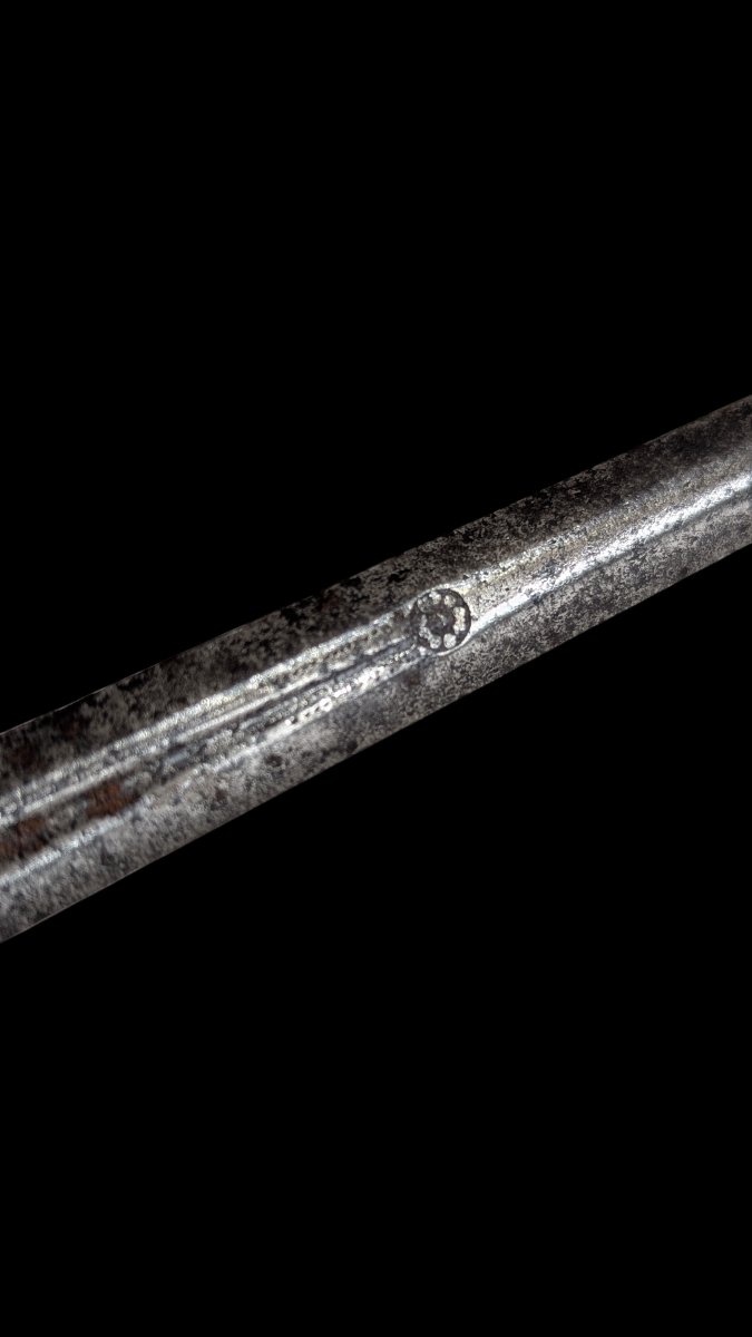 Épée à lame inscrite INRI – MARIA – Fin XVIe ou début XVIIe siècle-photo-2