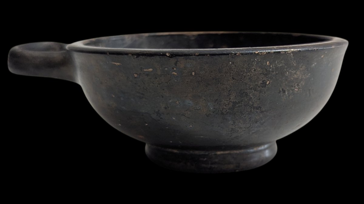 Bowl With Black Varnish - Southern Italy (magna Graecia) - 4th-3rd Century Bc -provenance-photo-3