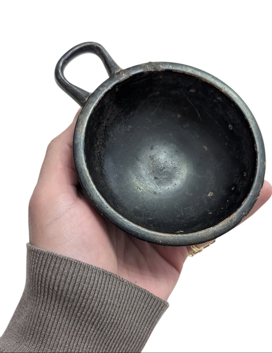 Bowl With Black Varnish - Southern Italy (magna Graecia) - 4th-3rd Century Bc -provenance-photo-1